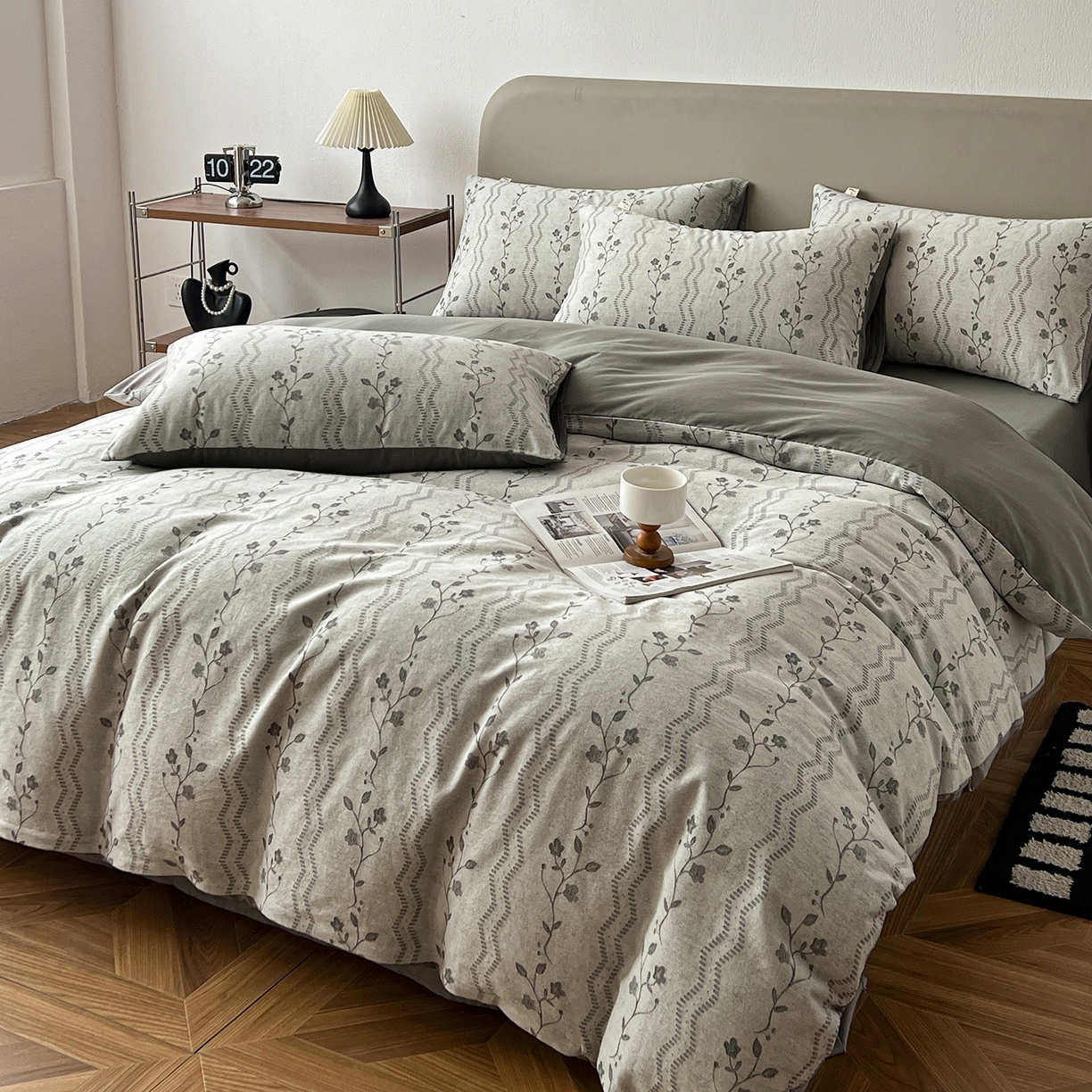 91家纺网 家纺一手货源 找家纺 锦彩家居 2026新款全棉色织大提花四件套-南法假日系列（提供买家秀） 洛川-灰