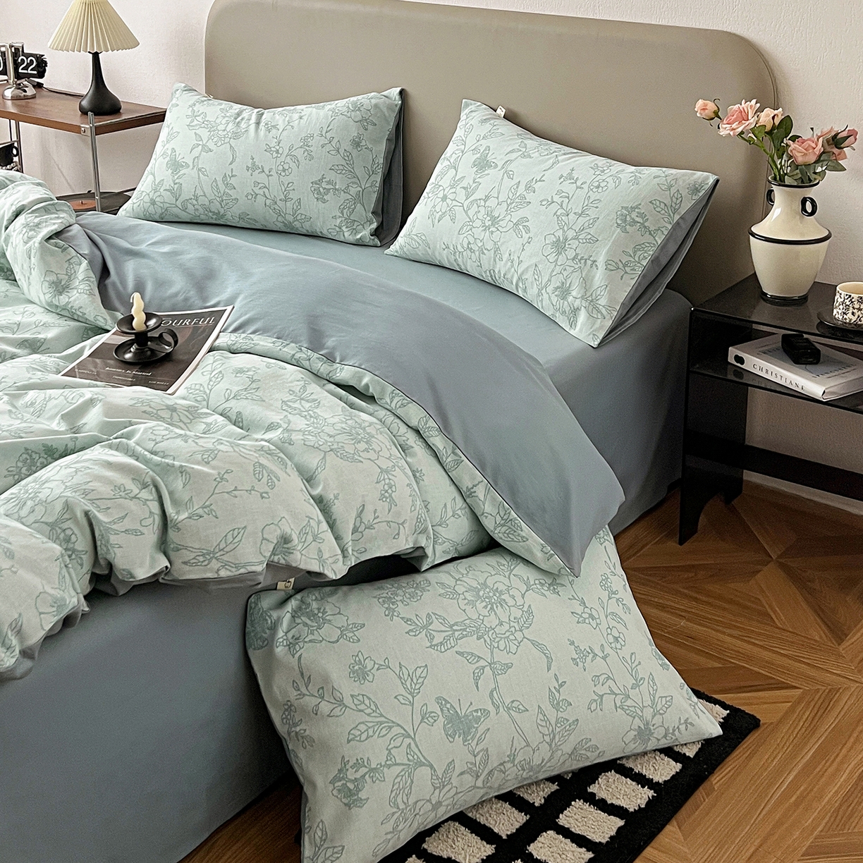 91家纺网 家纺一手货源 找家纺 锦彩家居 2026新款全棉色织三层大提花四件套-花漫辞系列（提供买家秀） 繁花-蓝