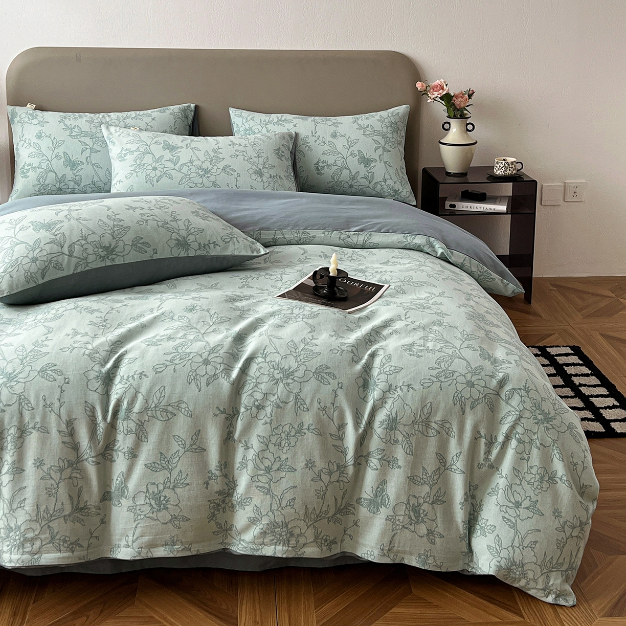 91家纺网 家纺一手货源 找家纺 锦彩家居 2026新款全棉色织三层大提花四件套-花漫辞系列（提供买家秀） 繁花-蓝