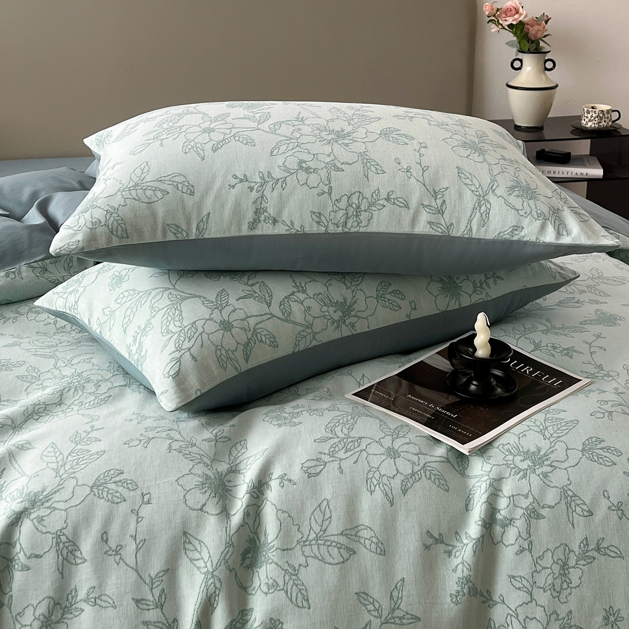 91家纺网 家纺一手货源 找家纺 锦彩家居 2026新款全棉色织三层大提花四件套-花漫辞系列（提供买家秀） 繁花-蓝