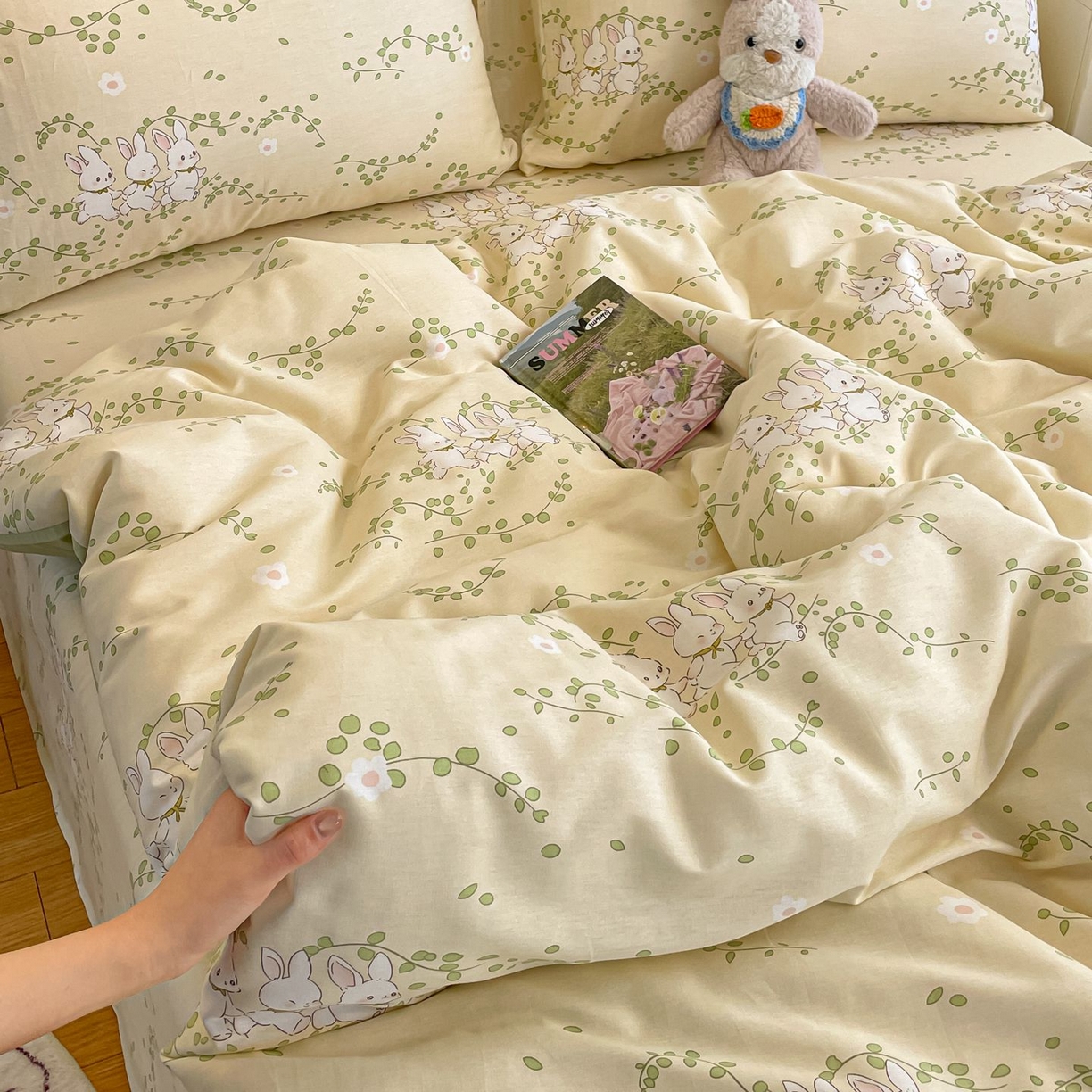 91家纺网 家纺一手货源 找家纺 寻米 2026新款春夏全棉13070印花四件套单品系列-单被套 花园小兔