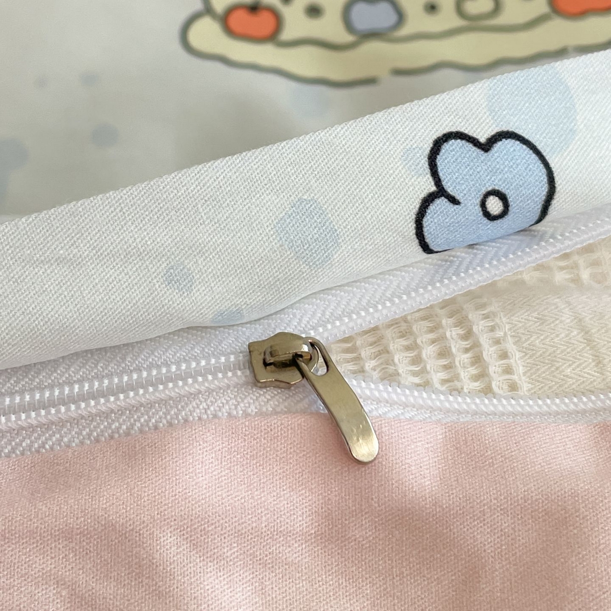 91家纺网 家纺一手货源 找家纺 寻米 2026新款春夏全棉13070印花四件套单品系列-单被套 小熊饼干