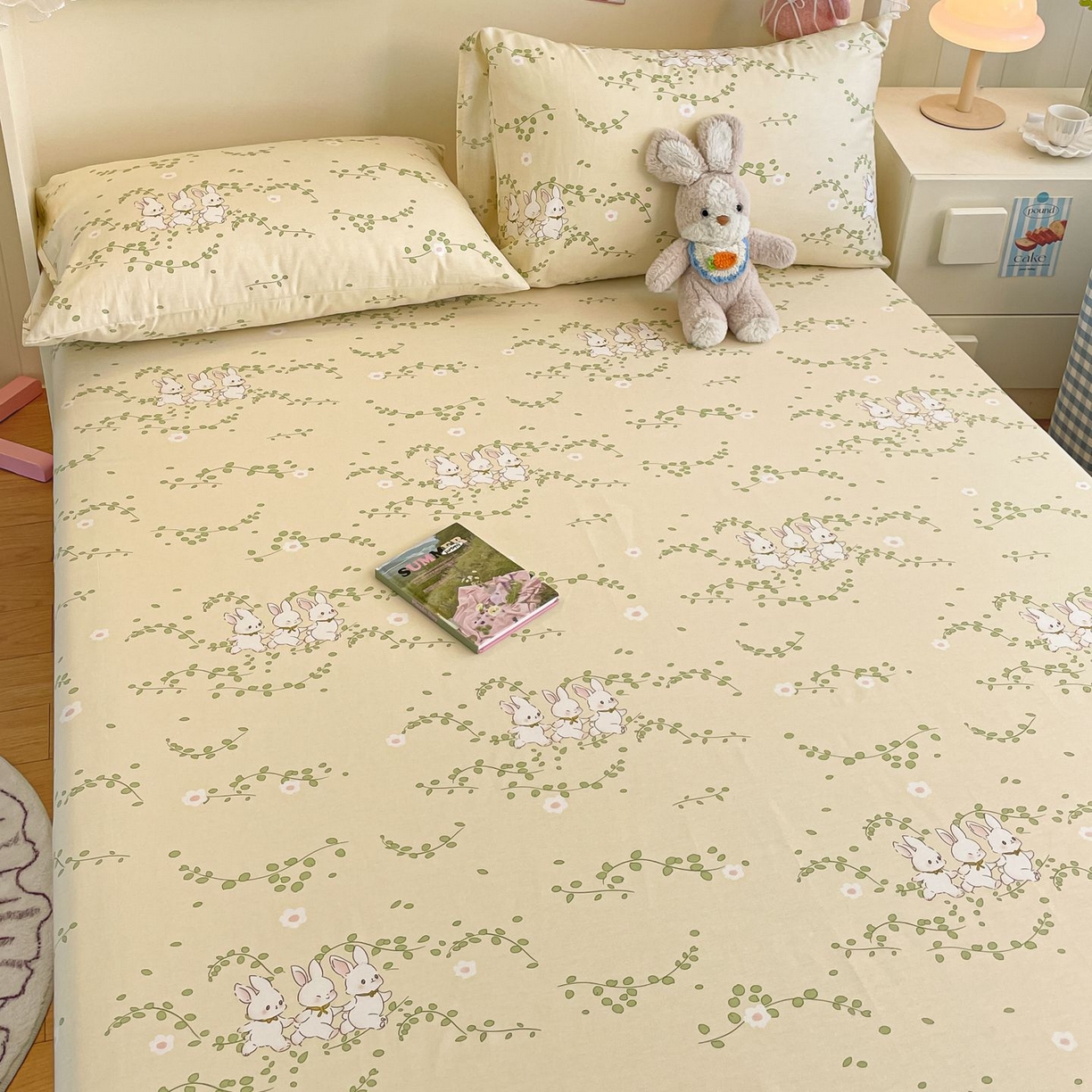 91家纺网 家纺一手货源 找家纺 寻米 2026新款春夏全棉13070印花四件套单品系列-四件套 花园小兔