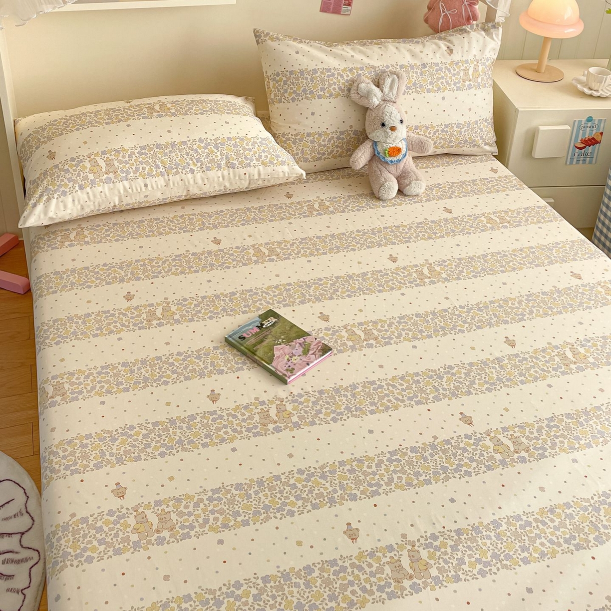 91家纺网 家纺一手货源 找家纺 寻米 2026新款春夏全棉13070印花四件套单品系列-四件套 小熊温蒂