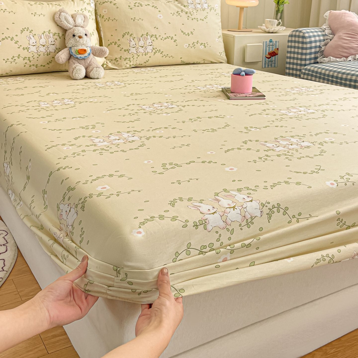 91家纺网 家纺一手货源 找家纺 寻米 2026新款春夏全棉13070印花四件套单品系列-四件套 花园小兔