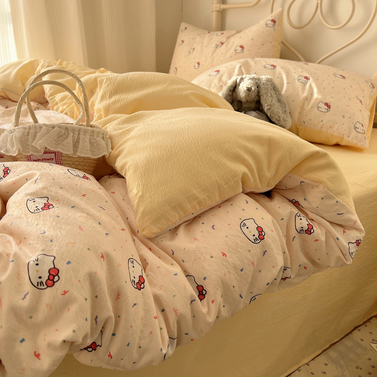 91家纺网 家纺一手货源 找家纺 （总）繁花家居 2025新款羊羔绒牛奶绒绣花喵喵系列毛毯