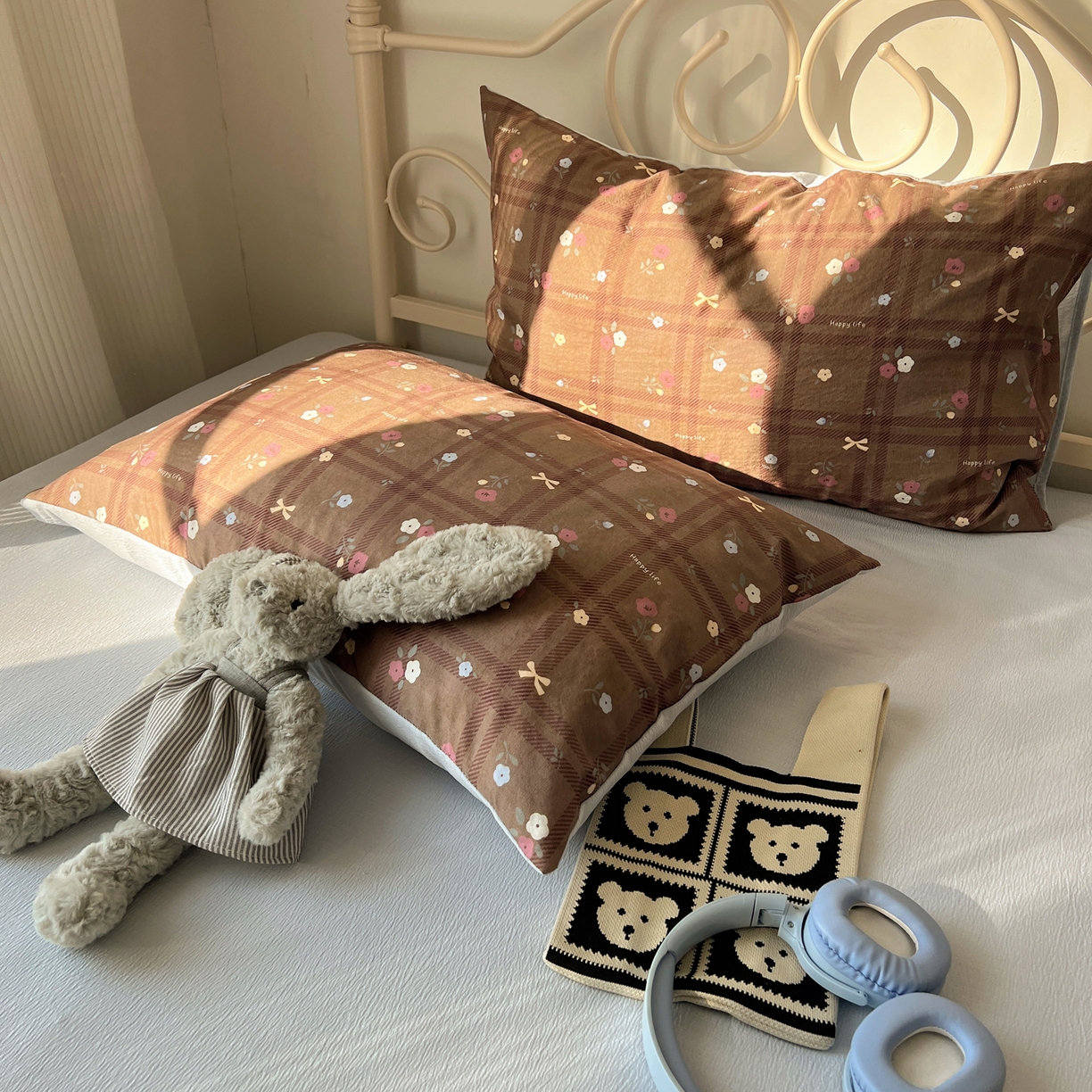 91家纺网 家纺一手货源 找家纺 繁花家居 2026新款木棉双层纱四件套 蓝色咖棕花