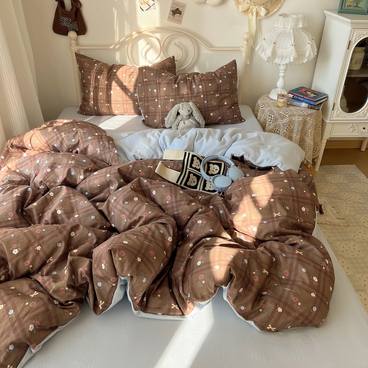 91家纺网 家纺一手货源 找家纺 繁花家居 2026新款木棉双层纱四件套 蓝色咖棕花