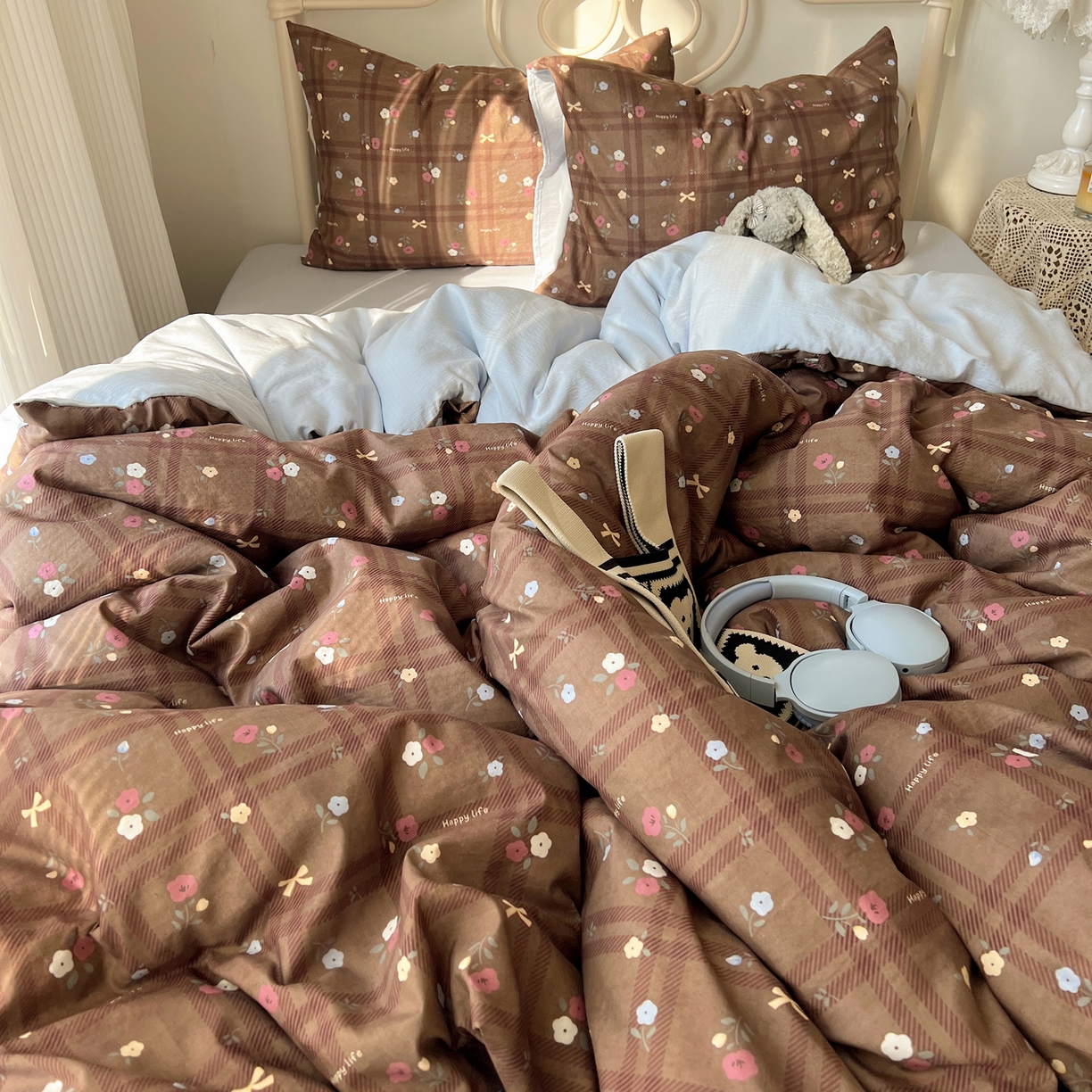 91家纺网 家纺一手货源 找家纺 繁花家居 2026新款木棉双层纱四件套 蓝色咖棕花