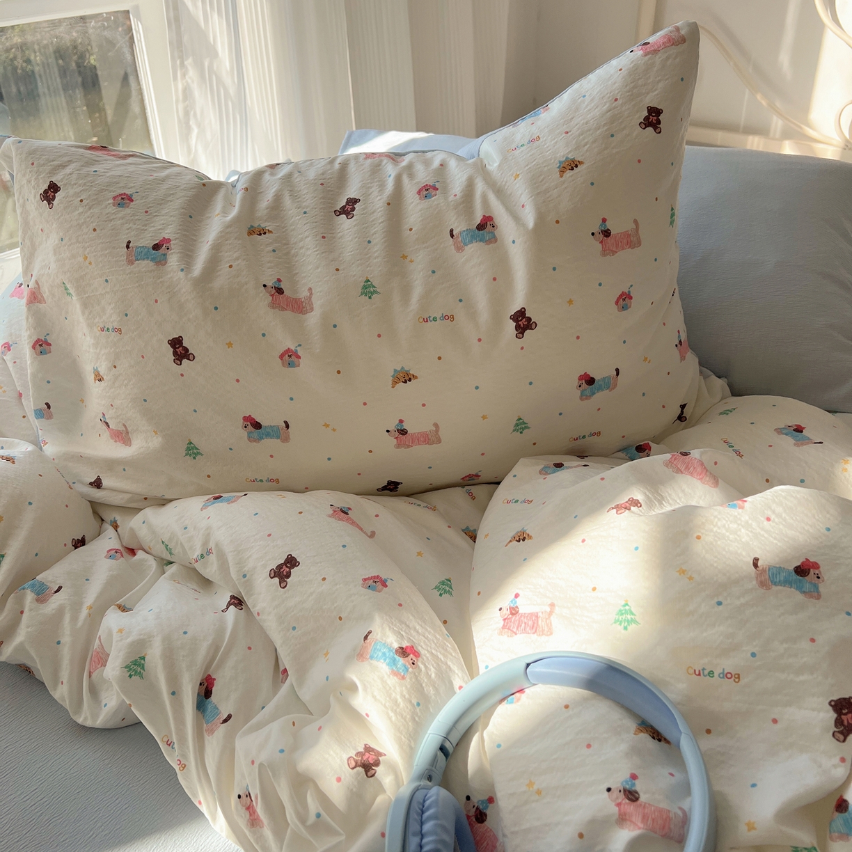 91家纺网 家纺一手货源 找家纺 繁花家居 2026新款木棉双层纱四件套 蓝色腊肠狗