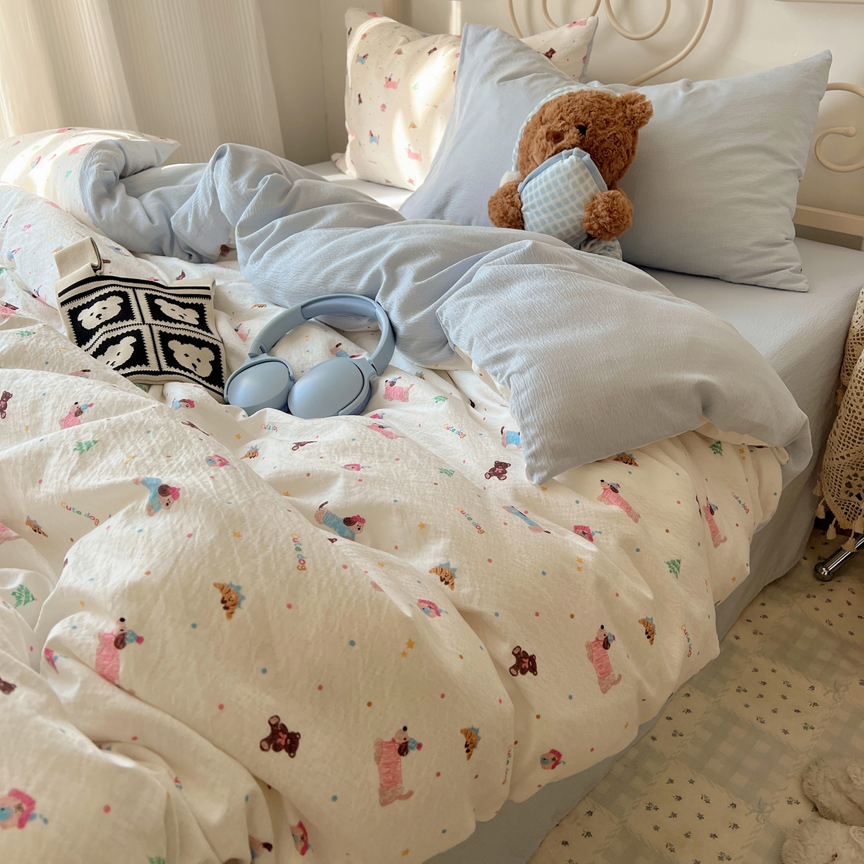 91家纺网 家纺一手货源 找家纺 繁花家居 2026新款木棉双层纱四件套 蓝色腊肠狗