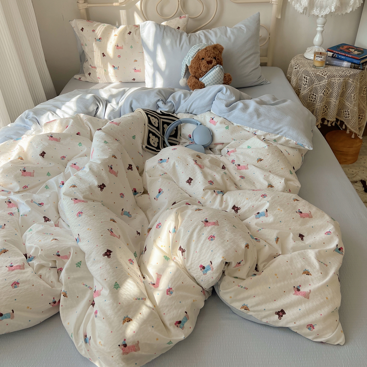 91家纺网 家纺一手货源 找家纺 繁花家居 2026新款木棉双层纱四件套 蓝色腊肠狗