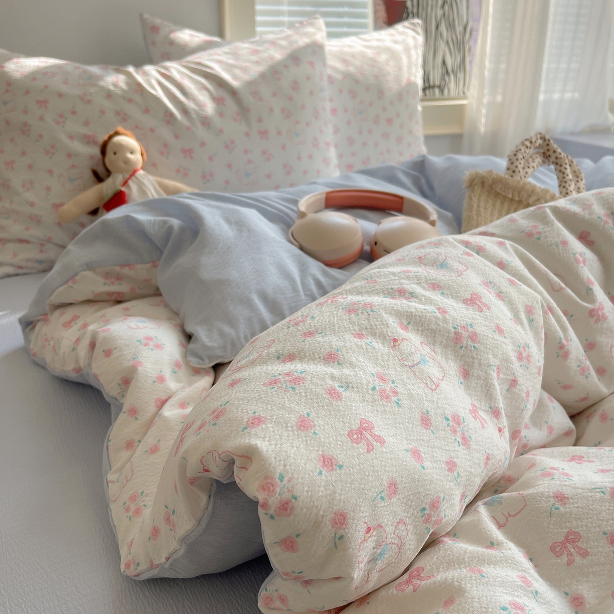 91家纺网 家纺一手货源 找家纺 繁花家居 2026新款木棉双层纱四件套 喵喵花结