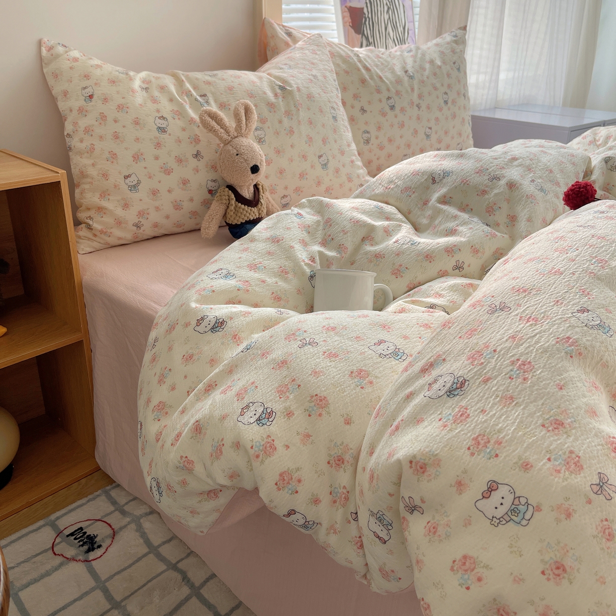 91家纺网 家纺一手货源 找家纺 繁花家居 2026新款木棉双层纱四件套 揉花粉猫