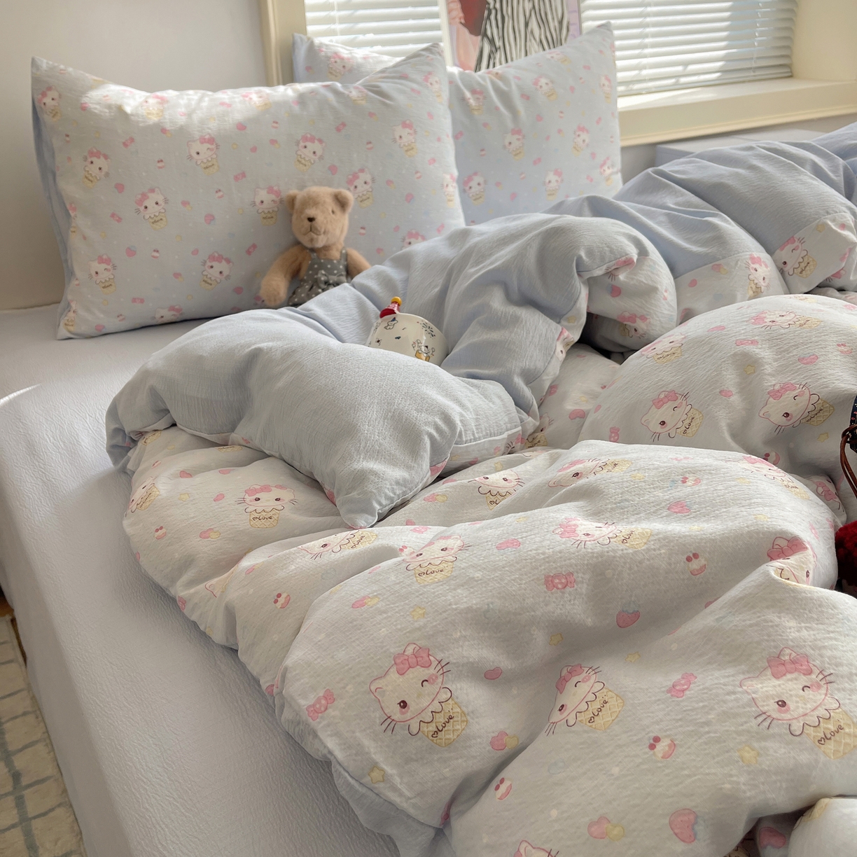 91家纺网 家纺一手货源 找家纺 繁花家居 2026新款木棉双层纱四件套 甜筒小猫-蓝