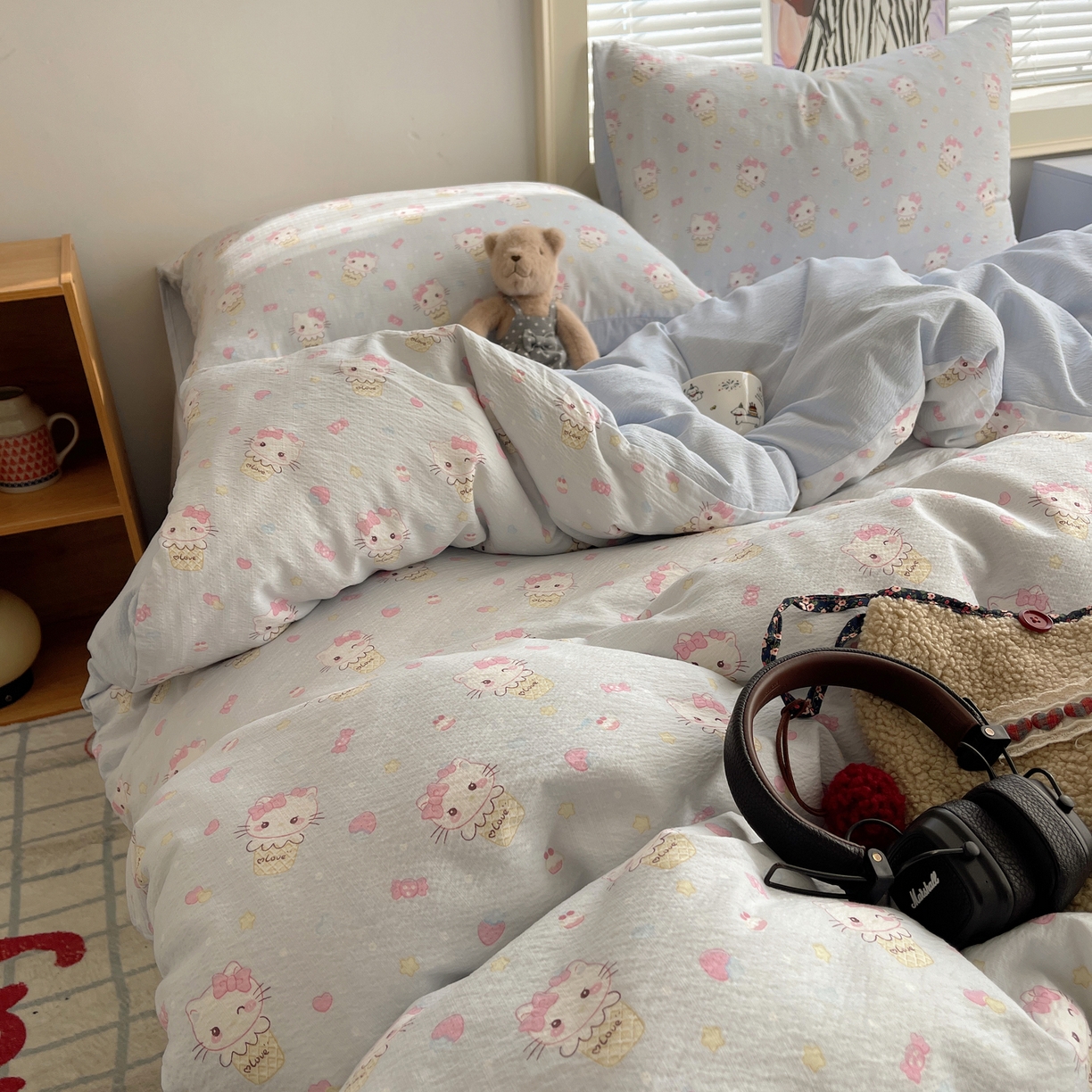 91家纺网 家纺一手货源 找家纺 繁花家居 2026新款木棉双层纱四件套 甜筒小猫-蓝