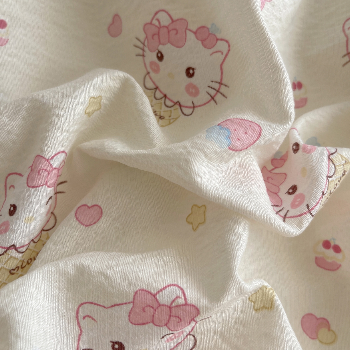 91家纺网 家纺一手货源 找家纺 繁花家居 2026新款木棉双层纱四件套 甜筒小猫-米