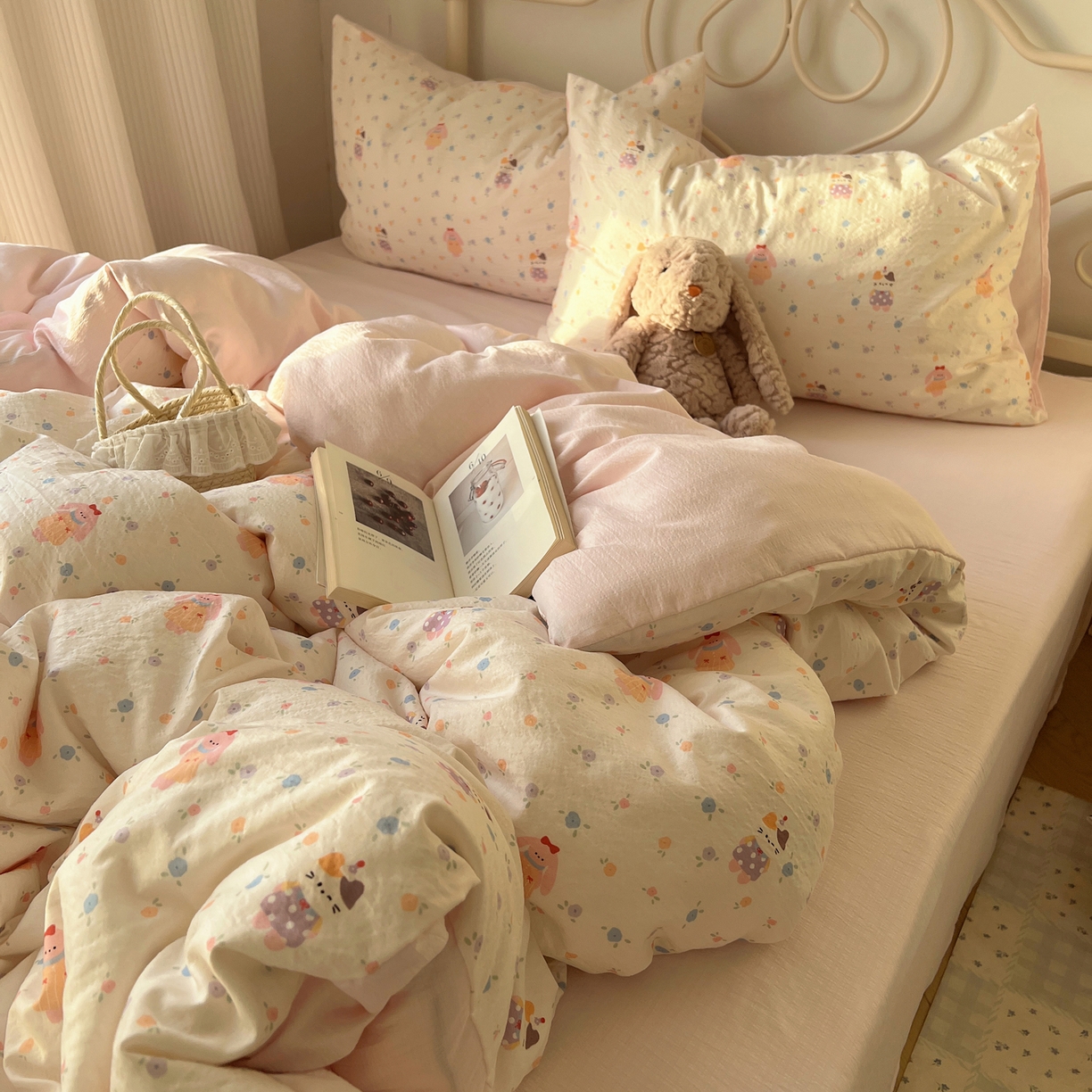 91家纺网 家纺一手货源 找家纺 繁花家居 2026新款木棉双层纱四件套 兔兔与猫