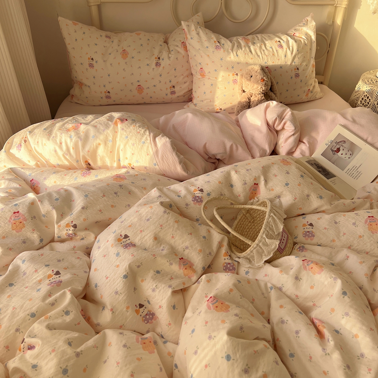 91家纺网 家纺一手货源 找家纺 繁花家居 2026新款木棉双层纱四件套 兔兔与猫