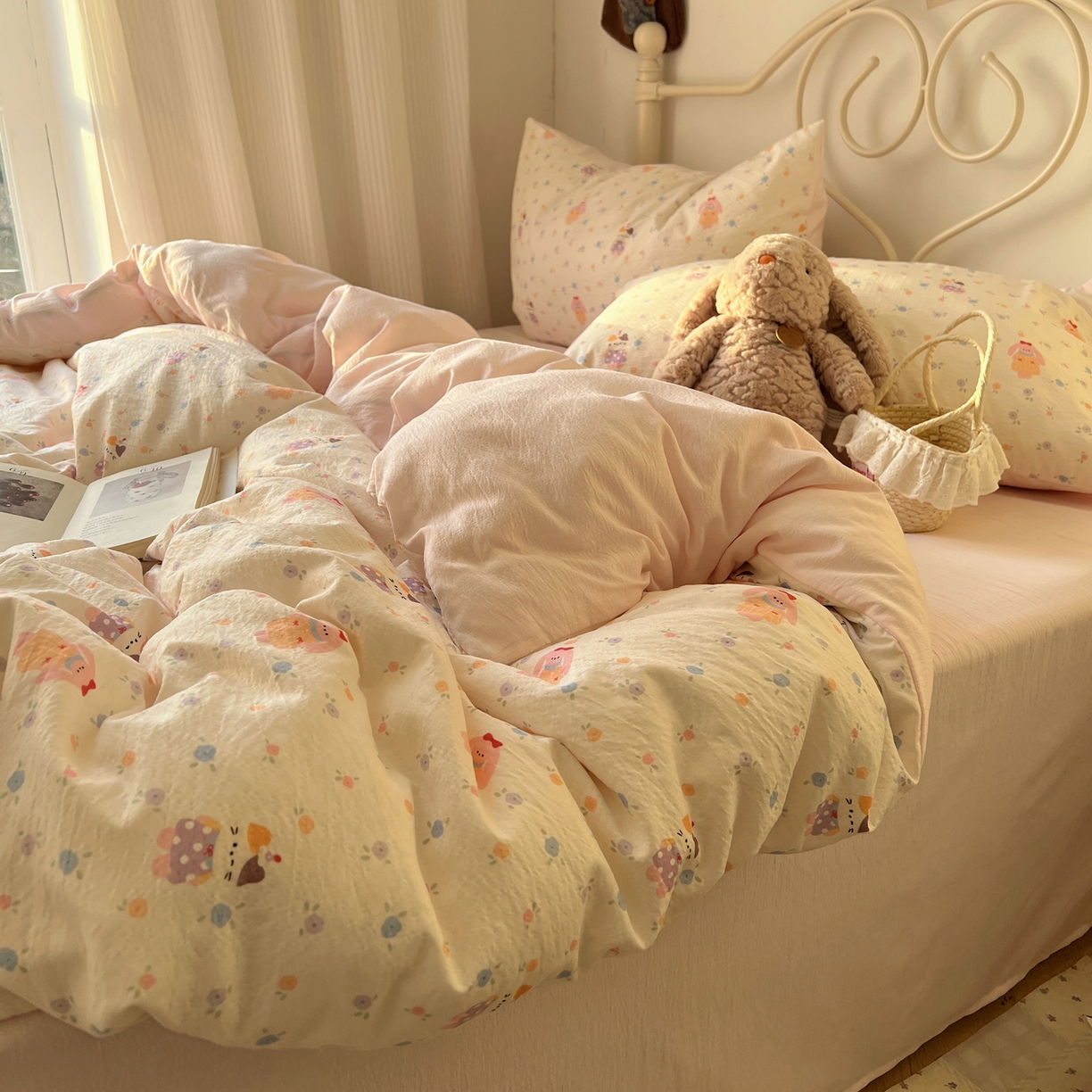 91家纺网 家纺一手货源 找家纺 繁花家居 2026新款木棉双层纱四件套 兔兔与猫