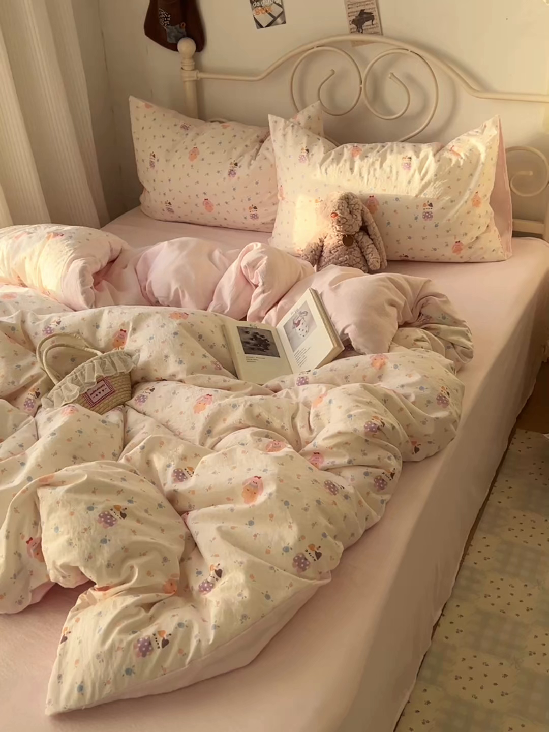 91家纺网 家纺一手货源 找家纺 繁花家居 2026新款木棉双层纱四件套 兔兔与猫