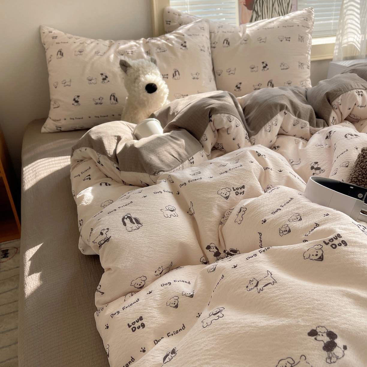 91家纺网 家纺一手货源 找家纺 繁花家居 2026新款木棉双层纱四件套 小狗日记