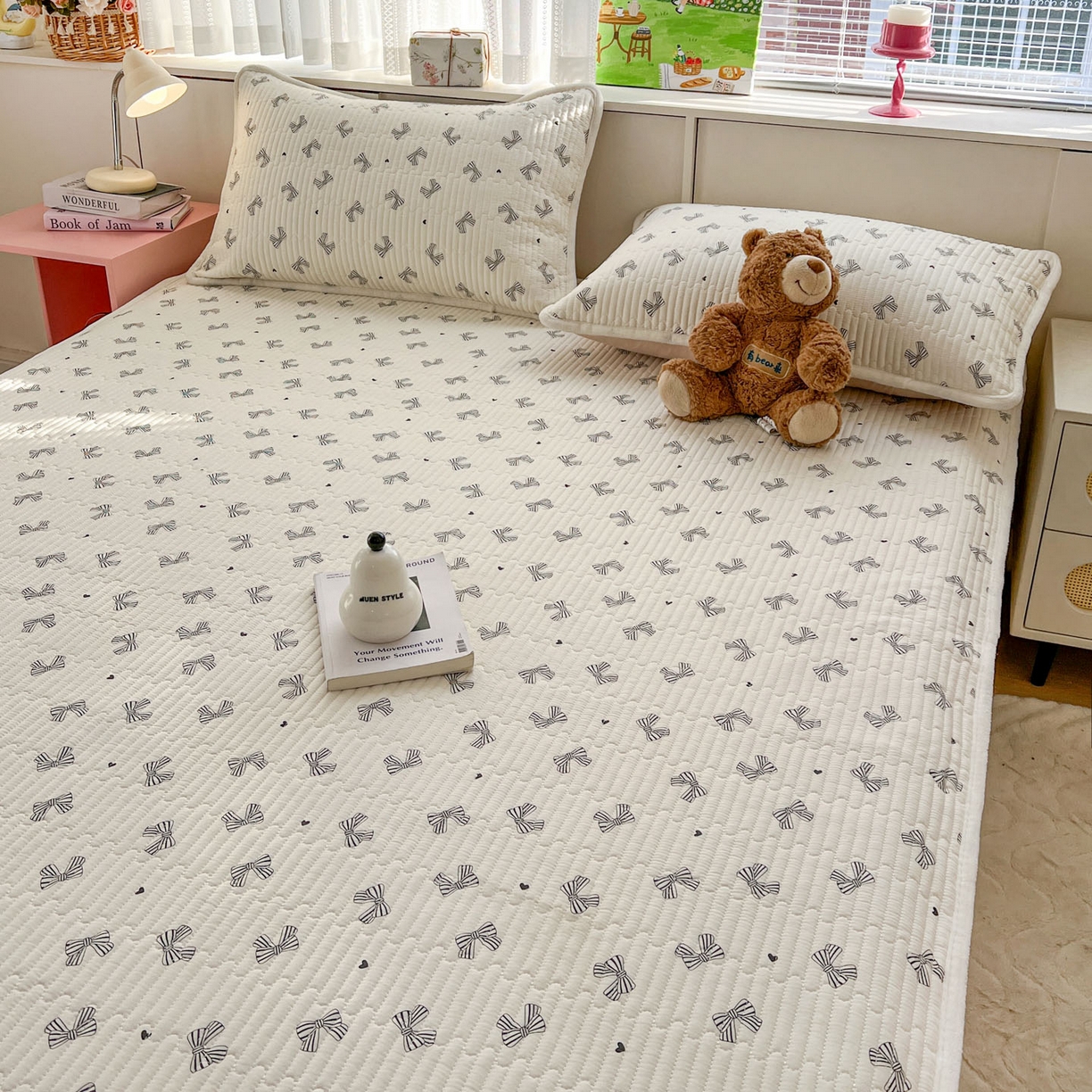 91家纺网 家纺一手货源 找家纺 恒尚居 2026新款纯棉牛奶绒双拼床垫双面两用床褥垫夹棉床盖床褥垫-冬款四季通用-系列一 爱心蝴蝶结【A纯棉-B牛奶绒】