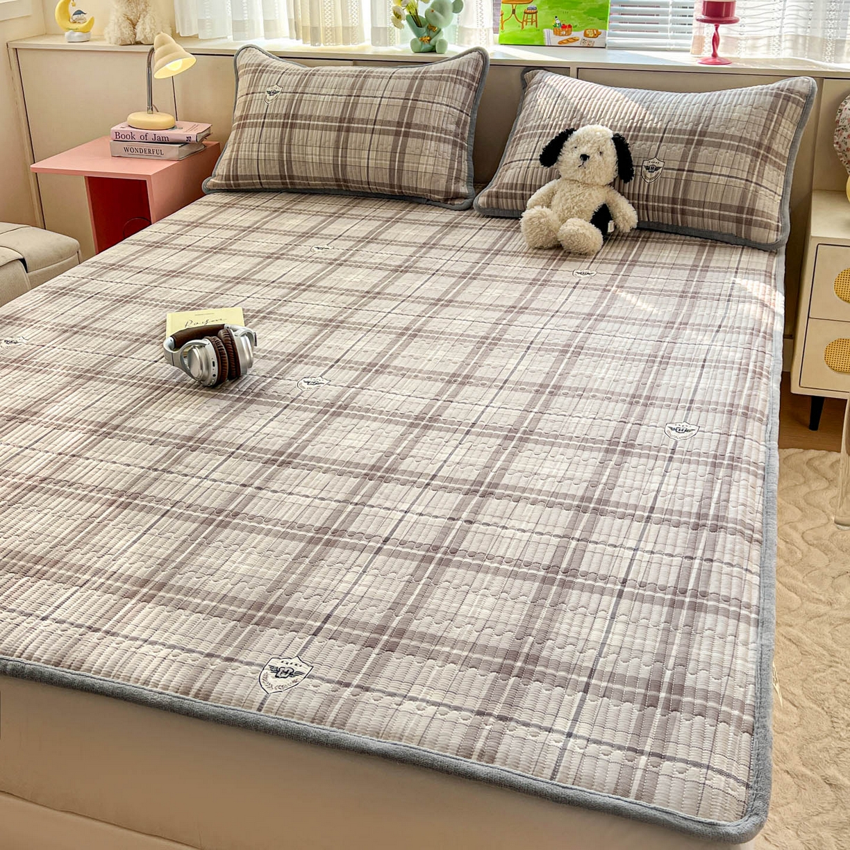 91家纺网 家纺一手货源 找家纺 恒尚居 2026新款纯棉牛奶绒双拼床垫双面两用床褥垫夹棉床盖床褥垫-冬款四季通用-系列一 宝莉格【A纯棉-B牛奶绒】