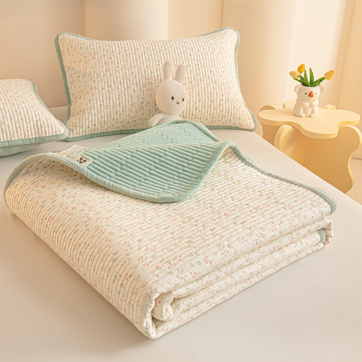 91家纺网 家纺一手货源 找家纺 恒尚居 2026新款纯棉牛奶绒双拼床垫双面两用床褥垫夹棉床盖床褥垫-冬款四季通用-系列一 初月【A纯棉-B牛奶绒】