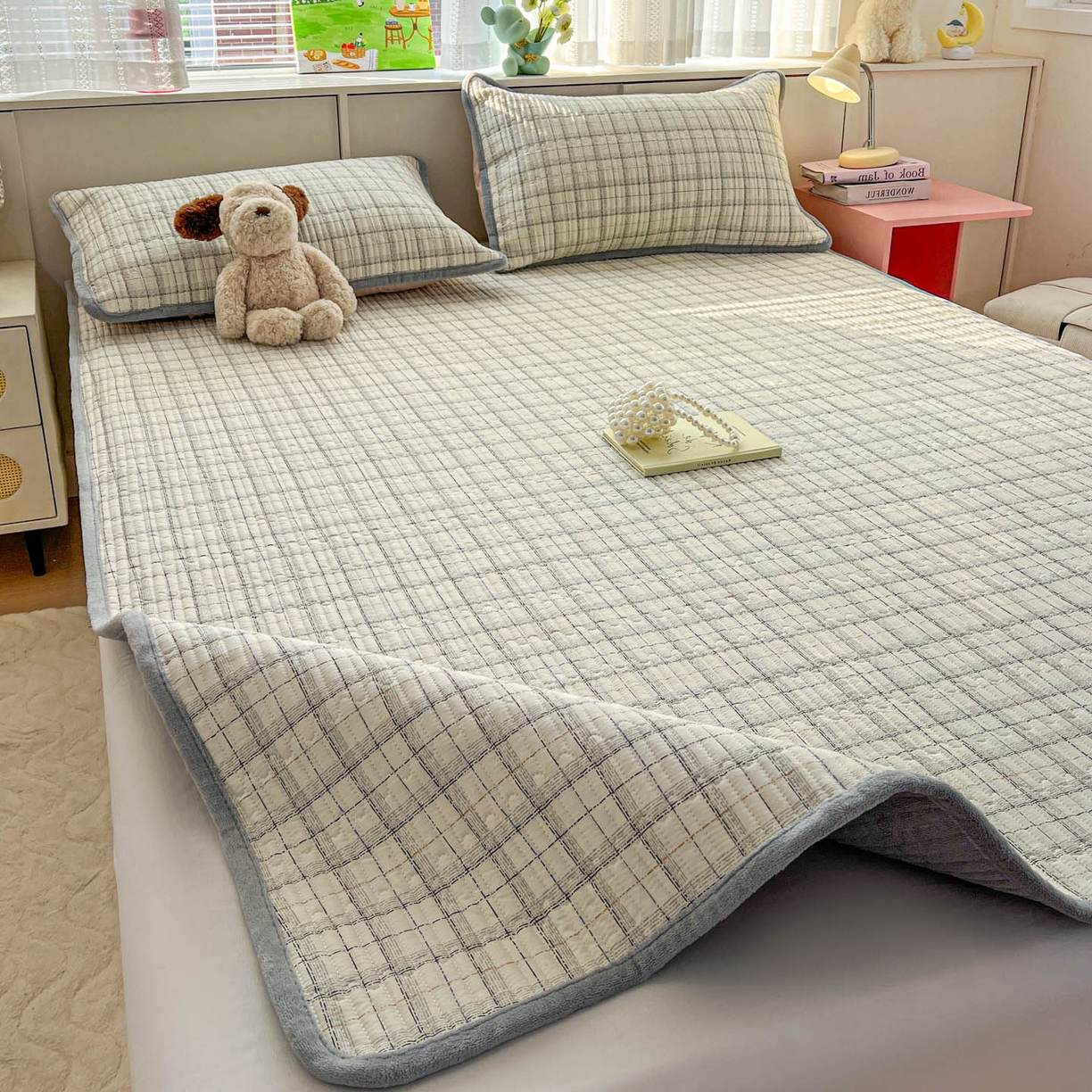 91家纺网 家纺一手货源 找家纺 恒尚居 2026新款纯棉牛奶绒双拼床垫双面两用床褥垫夹棉床盖床褥垫-冬款四季通用-系列一 简约格【A纯棉-B牛奶绒】