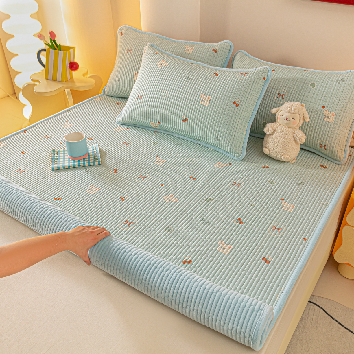 91家纺网 家纺一手货源 找家纺 恒尚居 2026新款纯棉牛奶绒双拼床垫双面两用床褥垫夹棉床盖床褥垫-冬款四季通用-系列一 蓝象【A纯棉-B牛奶绒】