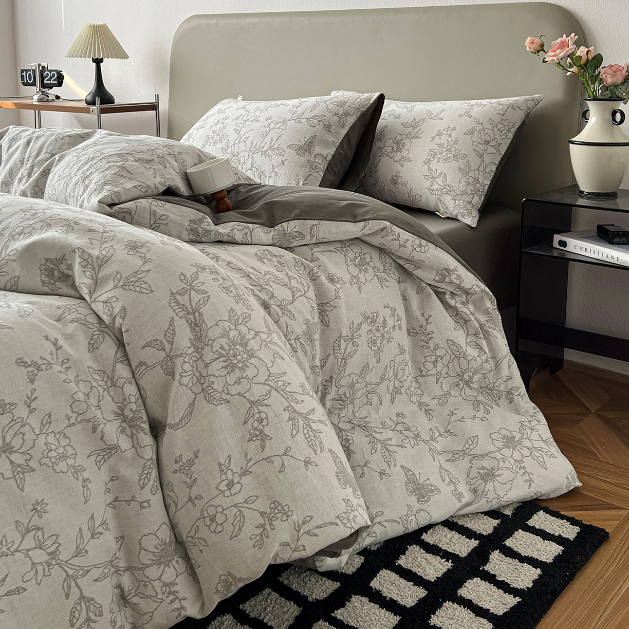 91家纺网 家纺一手货源 找家纺 （总）锦彩家居 2026新款全棉色织三层大提花四件套-花漫辞系列（提供买家秀）