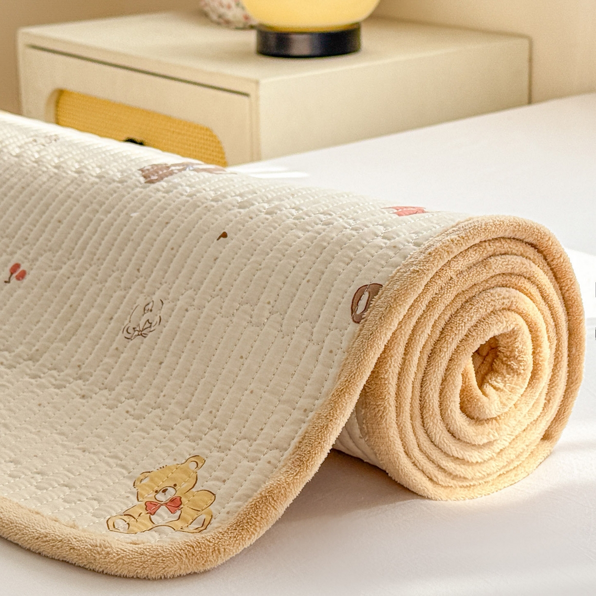 91家纺网 家纺一手货源 找家纺 恒尚居 2026新款纯棉牛奶绒双拼床垫双面两用床褥垫夹棉床盖床褥垫-冬款四季通用-系列二 芭比熊【A纯棉-B牛奶绒】