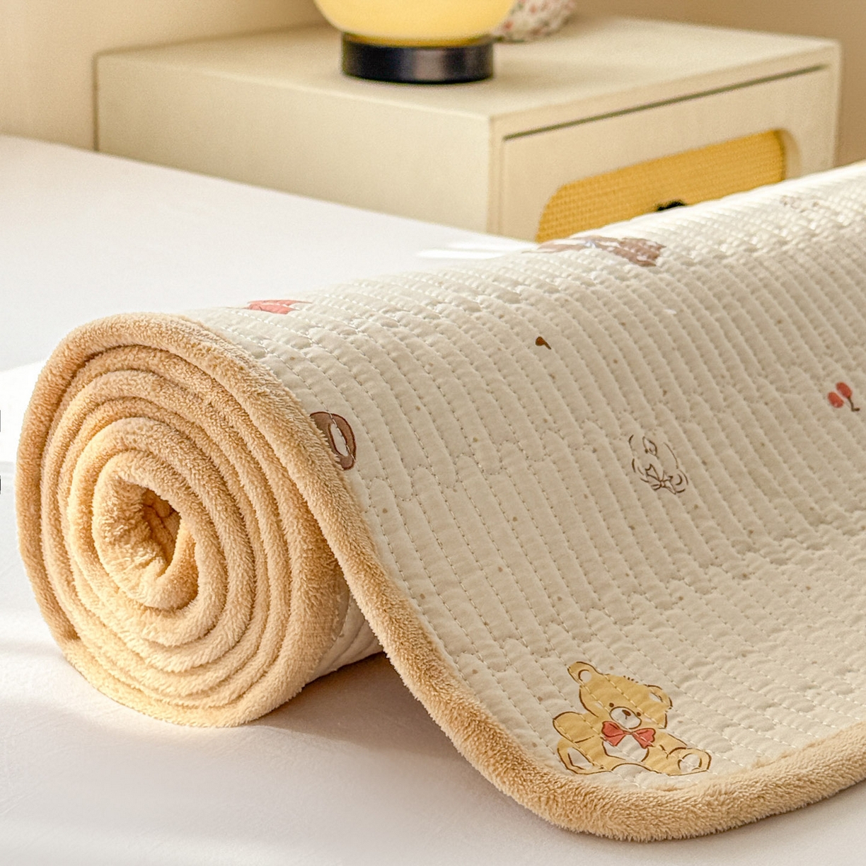 91家纺网 家纺一手货源 找家纺 恒尚居 2026新款纯棉牛奶绒双拼床垫双面两用床褥垫夹棉床盖床褥垫-冬款四季通用-系列二 芭比熊【A纯棉-B牛奶绒】