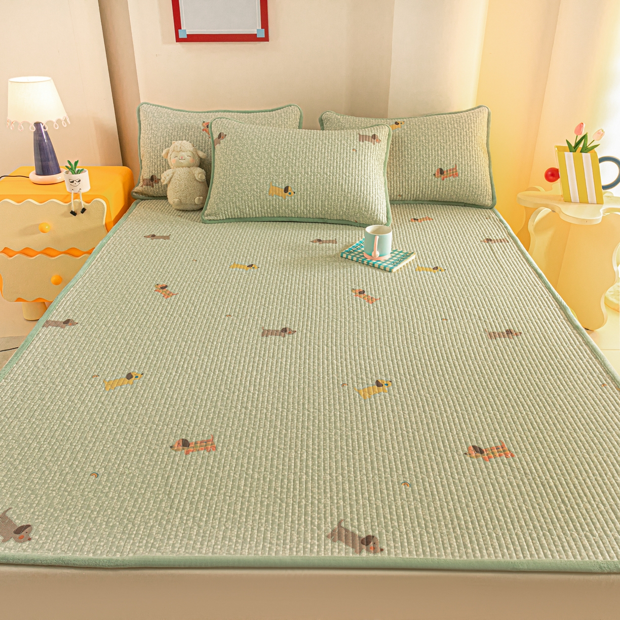 91家纺网 家纺一手货源 找家纺 恒尚居 2026新款纯棉牛奶绒双拼床垫双面两用床褥垫夹棉床盖床褥垫-冬款四季通用-系列二 布丁狗【A纯棉-B牛奶绒】