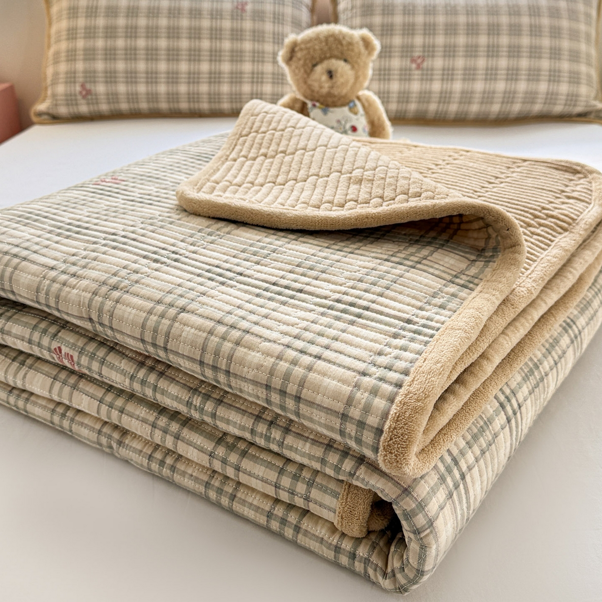 91家纺网 家纺一手货源 找家纺 恒尚居 2026新款纯棉牛奶绒双拼床垫双面两用床褥垫夹棉床盖床褥垫-冬款四季通用-系列二 卡其格【A纯棉-B牛奶绒】