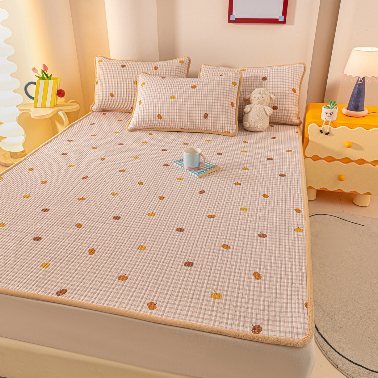 91家纺网 家纺一手货源 找家纺 恒尚居 2026新款纯棉牛奶绒双拼床垫双面两用床褥垫夹棉床盖床褥垫-冬款四季通用-系列二 南瓜奇趣【A纯棉-B牛奶绒】