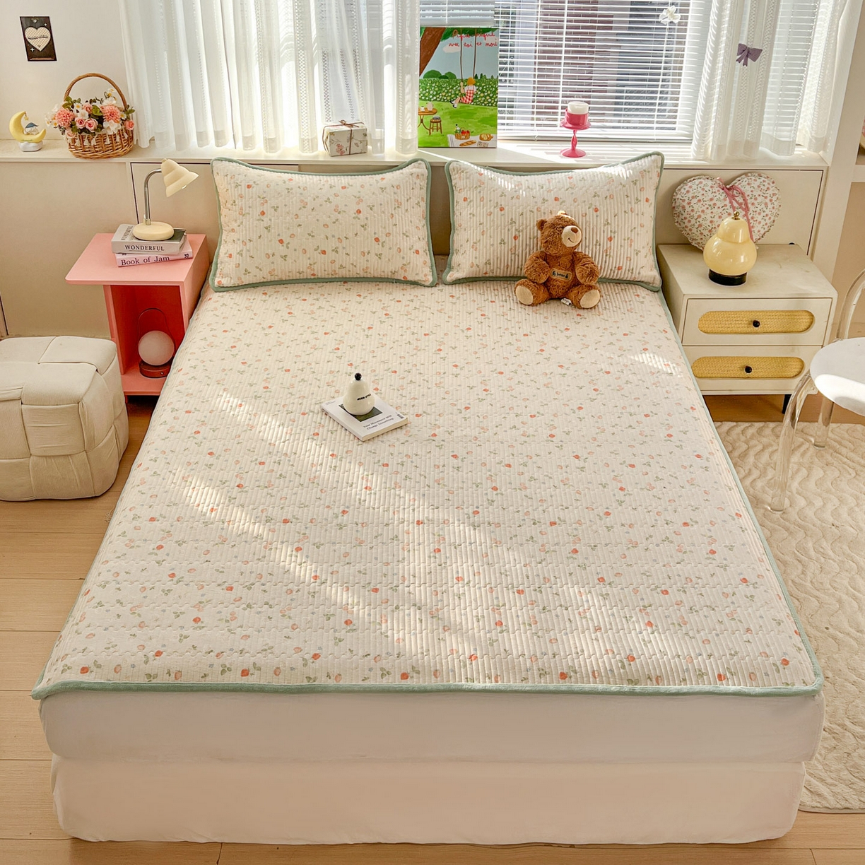 91家纺网 家纺一手货源 找家纺 恒尚居 2026新款纯棉牛奶绒双拼床垫双面两用床褥垫夹棉床盖床褥垫-冬款四季通用-系列二 清新草莓【A纯棉-B牛奶绒】