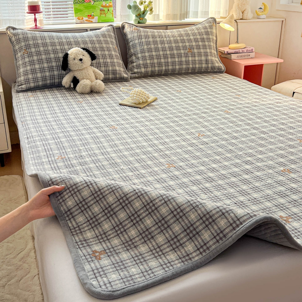 91家纺网 家纺一手货源 找家纺 恒尚居 2026新款纯棉牛奶绒双拼床垫双面两用床褥垫夹棉床盖床褥垫-冬款四季通用-系列二 淑女格【A纯棉-B牛奶绒】