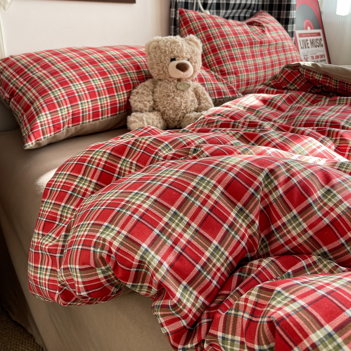 91家纺网 家纺一手货源 找家纺 赫然 2026新款水洗双层纱四件套 艾伦红格