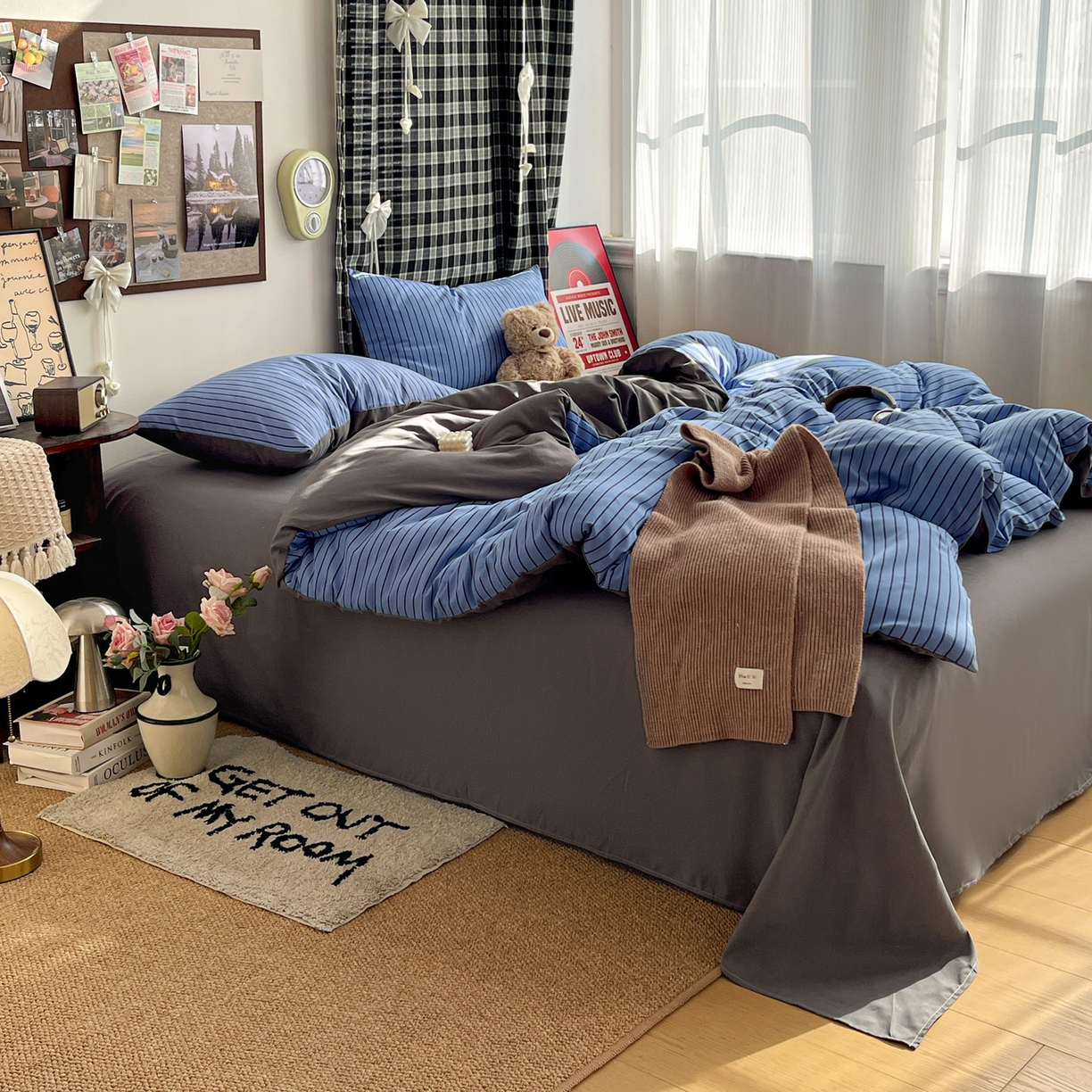 91家纺网 家纺一手货源 找家纺 赫然 2026新款水洗双层纱四件套 宝蓝黑条