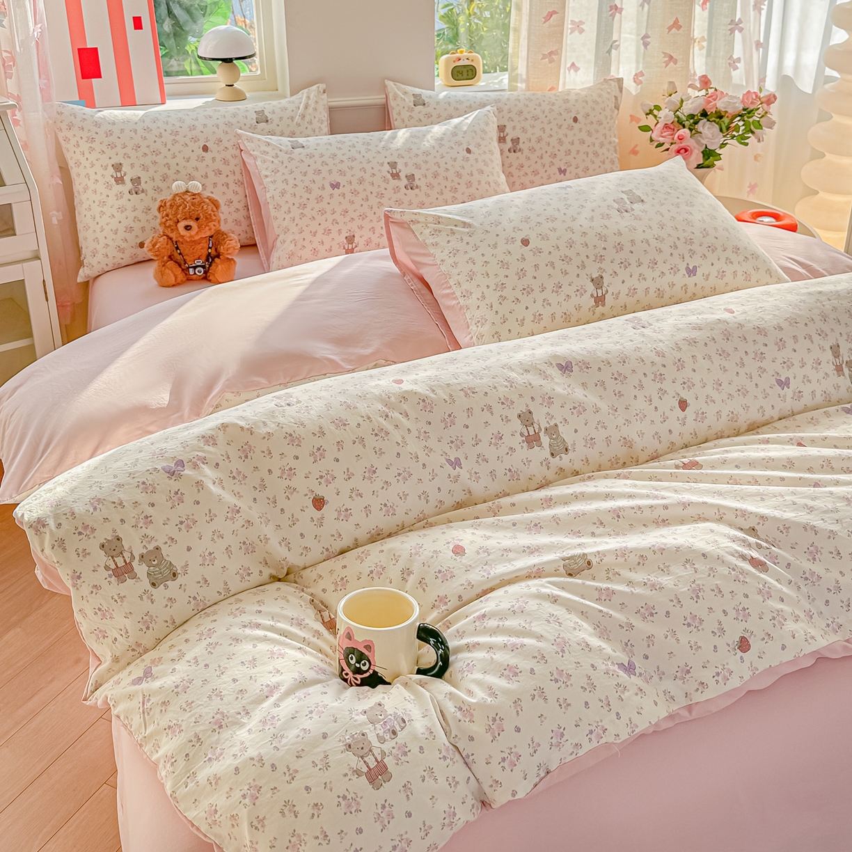 91家纺网 家纺一手货源 找家纺 斯卡诺家纺 2026新款春夏古法水洗仿棉云感纱四件套小布袋五件套 哆咪熊