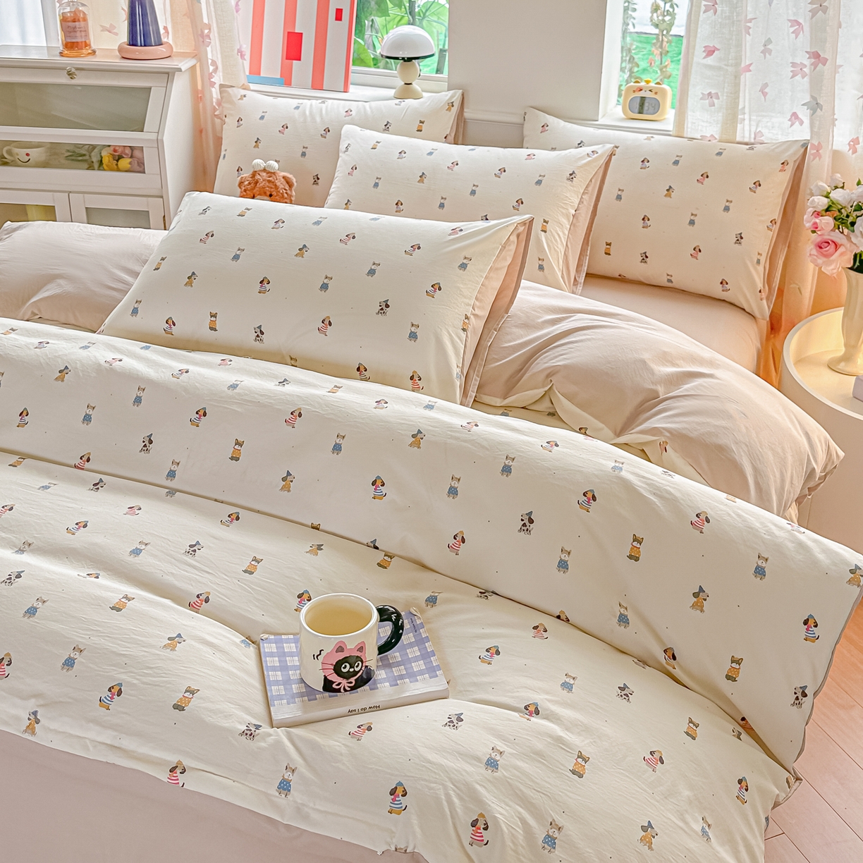 91家纺网 家纺一手货源 找家纺 斯卡诺家纺 2026新款春夏古法水洗仿棉云感纱四件套小布袋五件套 狗狗家族