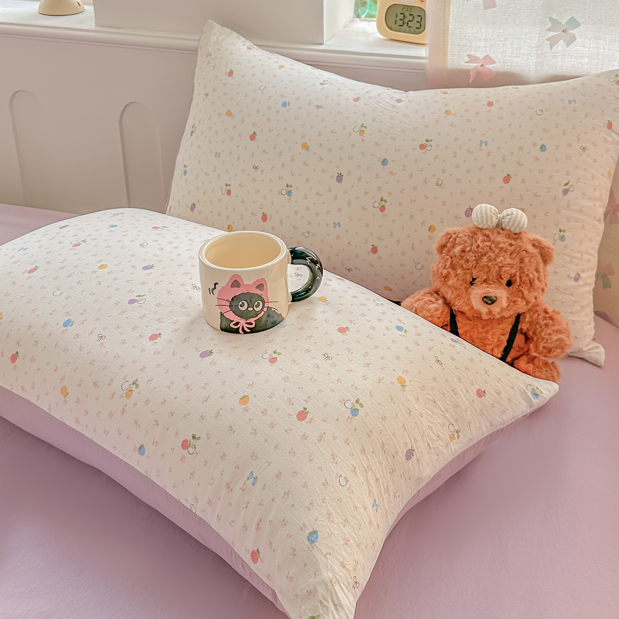 91家纺网 家纺一手货源 找家纺 斯卡诺家纺 2026新款春夏古法水洗仿棉云感纱四件套小布袋五件套 甜心草莓