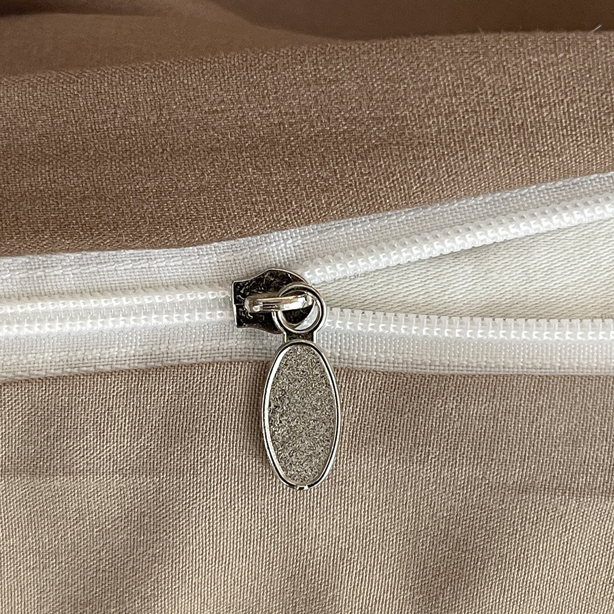 91家纺网 家纺一手货源 找家纺 赫然 2026新款水洗双层纱单品被套 焦糖咖