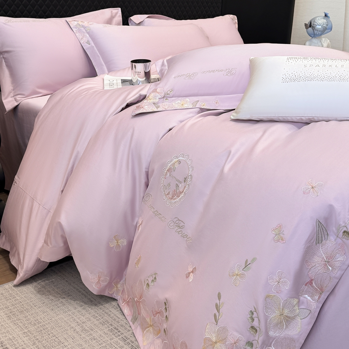 91家纺网 家纺一手货源 找家纺 家居1号家纺 2026新款长绒棉纯棉刺绣四件套-蝴蝶兰系列 蝴蝶兰-香芋紫