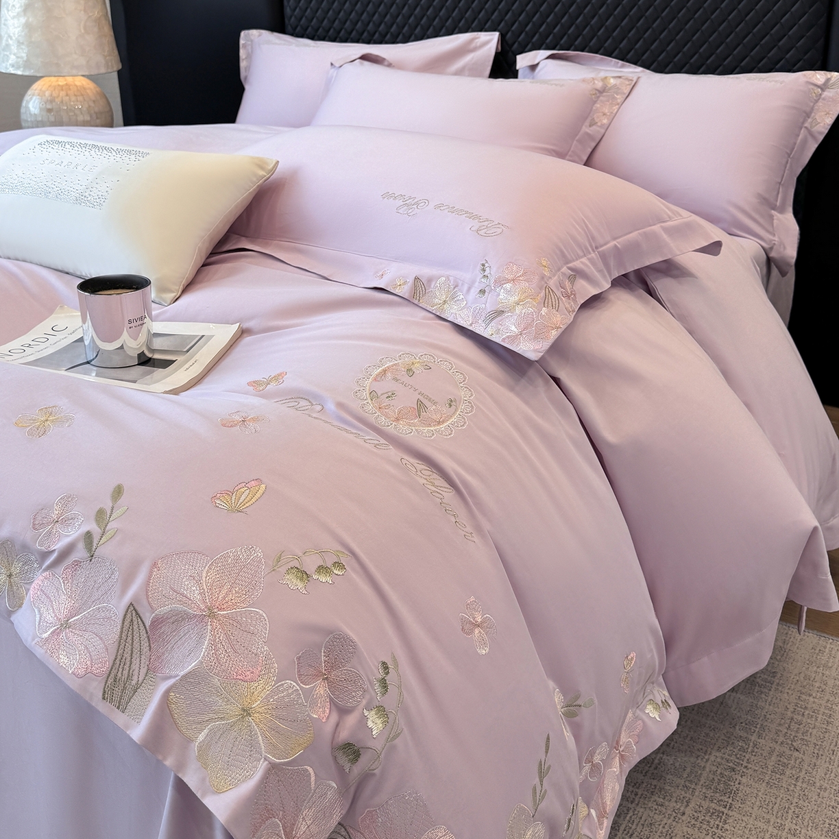 91家纺网 家纺一手货源 找家纺 家居1号家纺 2026新款长绒棉纯棉刺绣四件套-蝴蝶兰系列 蝴蝶兰-香芋紫