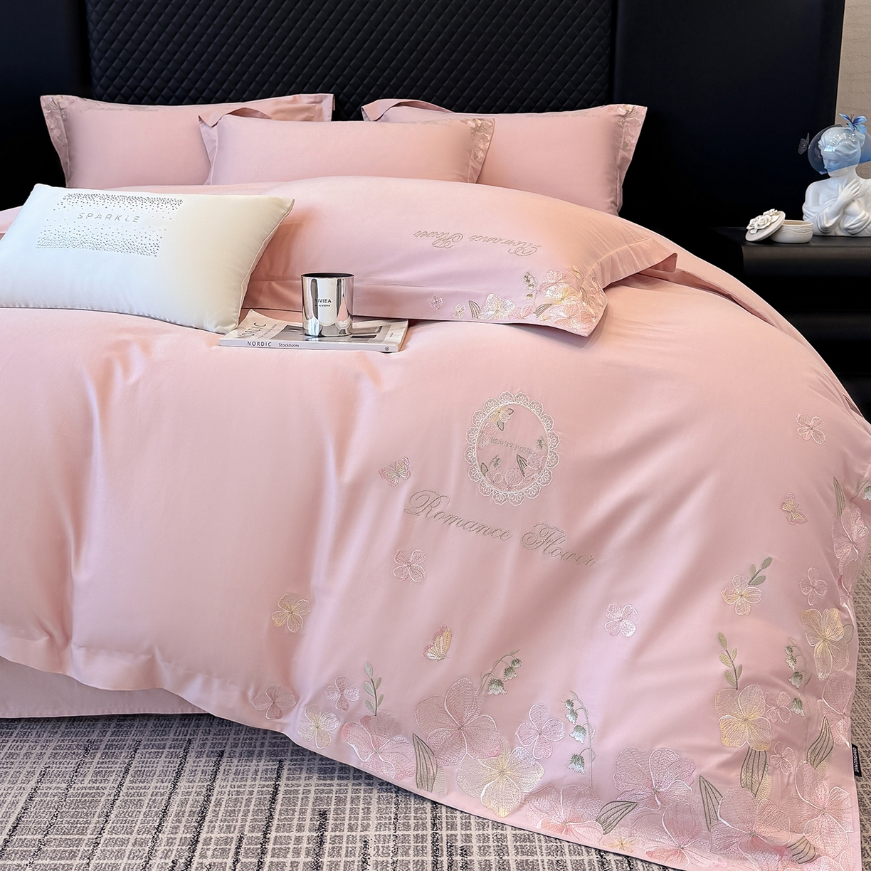 91家纺网 家纺一手货源 找家纺 家居1号家纺 2026新款长绒棉纯棉刺绣四件套-蝴蝶兰系列 蝴蝶兰-桃花粉