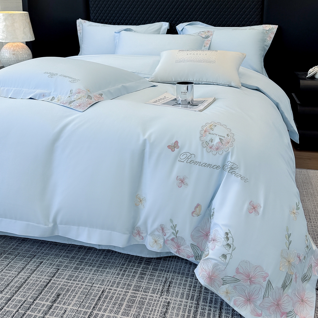 91家纺网 家纺一手货源 找家纺 家居1号家纺 2026新款长绒棉纯棉刺绣四件套-蝴蝶兰系列 蝴蝶兰-温馨蓝