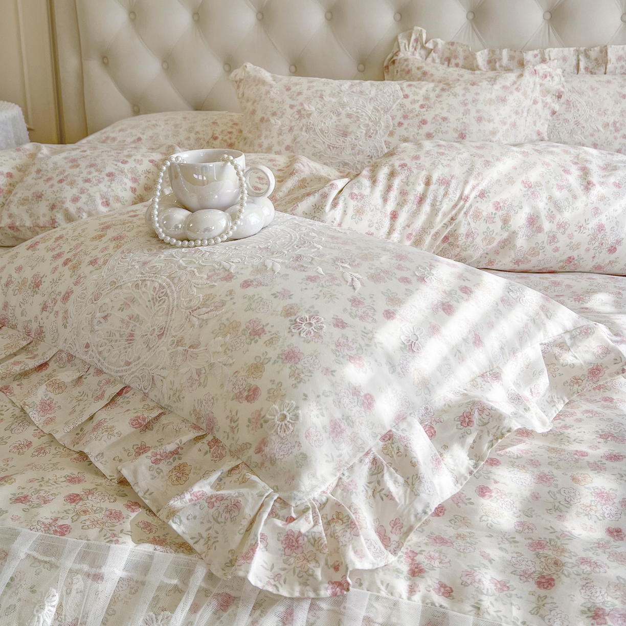 91家纺网 家纺一手货源 找家纺 恋尚 2026新款全棉印花床笠式床裙（控价135起） 花镜